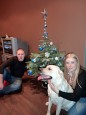 su savo šeima prie Kalėdinės eglutės :)